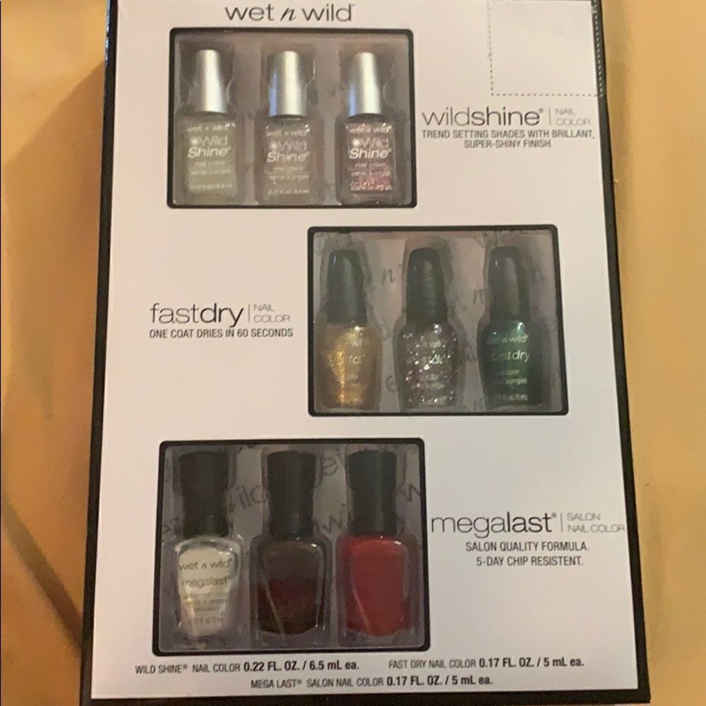 Wet n wild megalast fast dry wild shine nail set